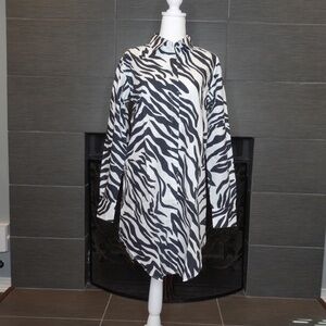 REVOLVE Lita by Ciara Shirt Dress Cotton long sleeves Black white size Small NWT